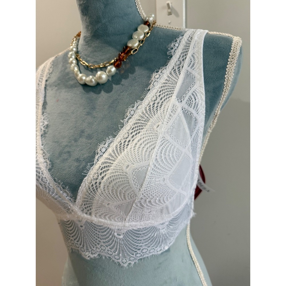 Cosabella White Allure Petite Plunge Bralette  Lace Wireless Bra‎ PM(28C, 30B) - Picture 5 of 10